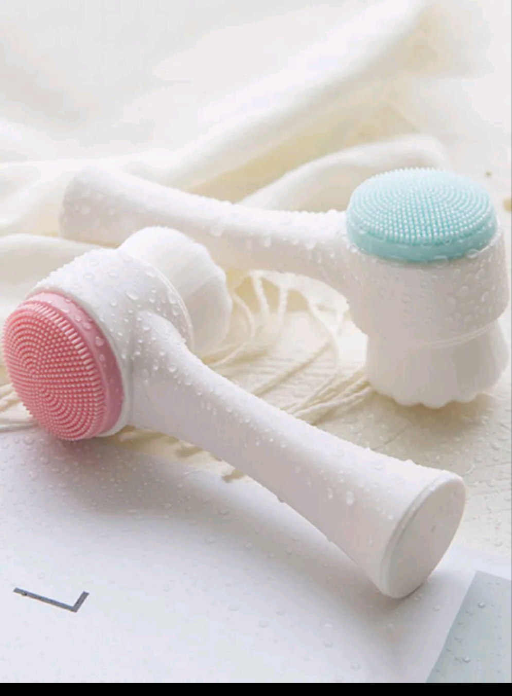 2 In 1 Face Cleansing Brush